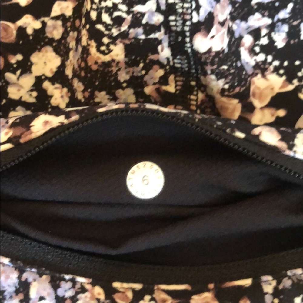 Set! Lululemon pace rival crop and cool racer back - Picture 6 of 15